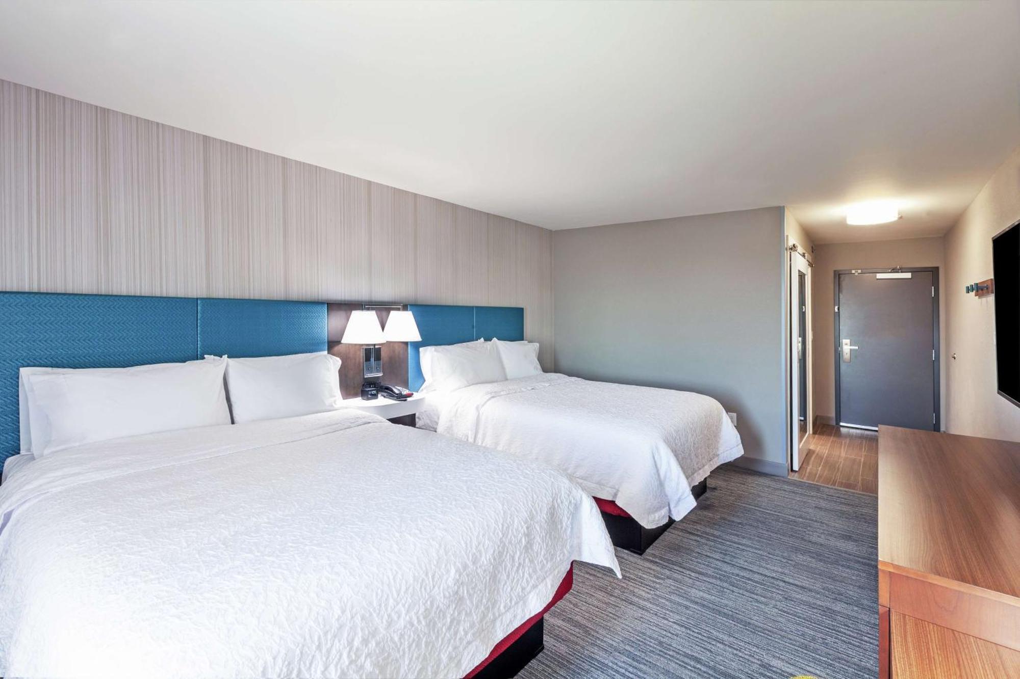 Hampton Inn Gardner Ngoại thất bức ảnh
